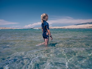 Najboljše plaže za otroke na otoku Pagu